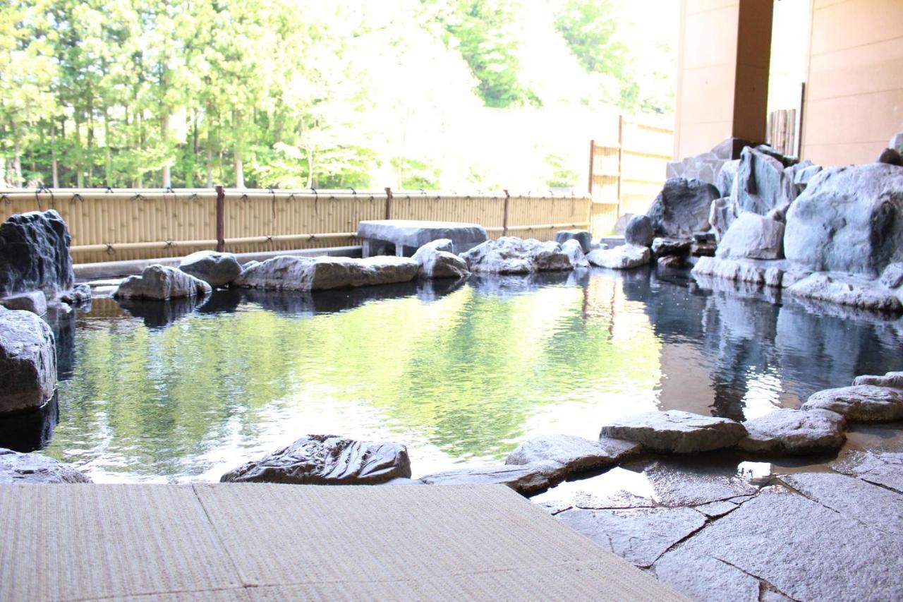 土湯温泉 やすらぎの宿 向瀧旅館 Fukushima  Bagian luar foto