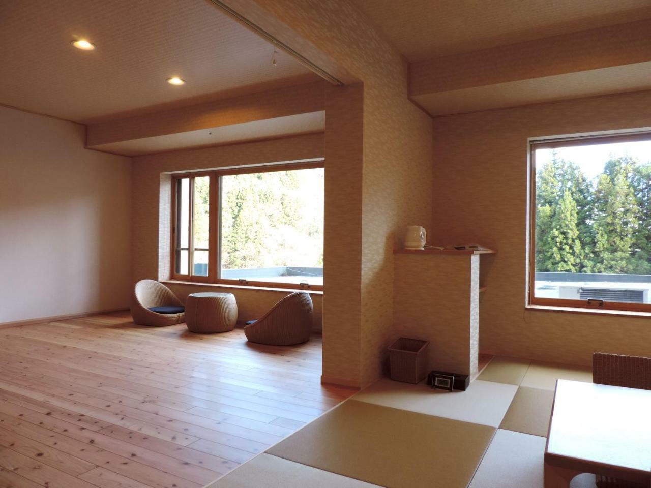 土湯温泉 やすらぎの宿 向瀧旅館 Fukushima  Bagian luar foto